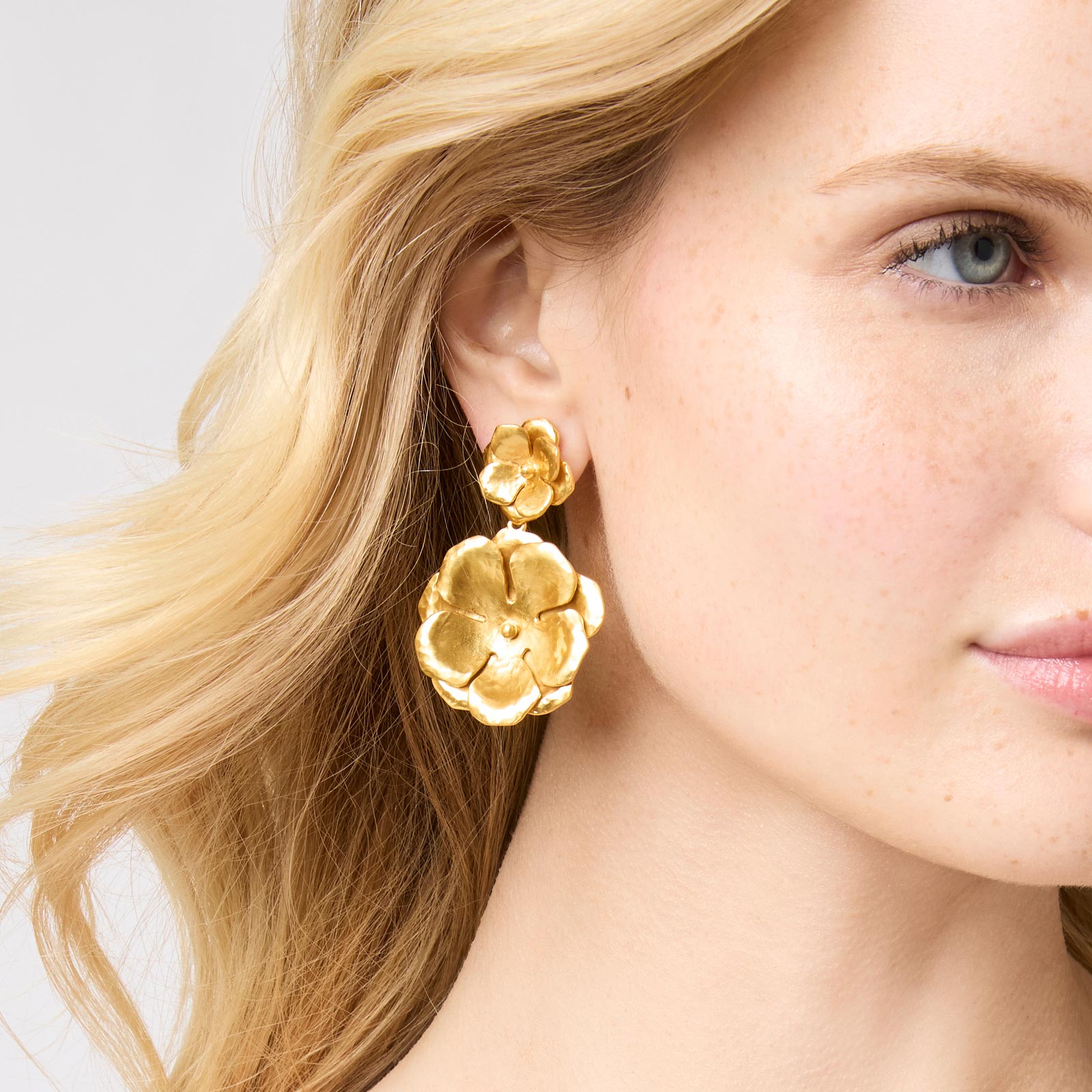 Statement Earrings People With Earrings Bloom Statement Earring Julie Vos