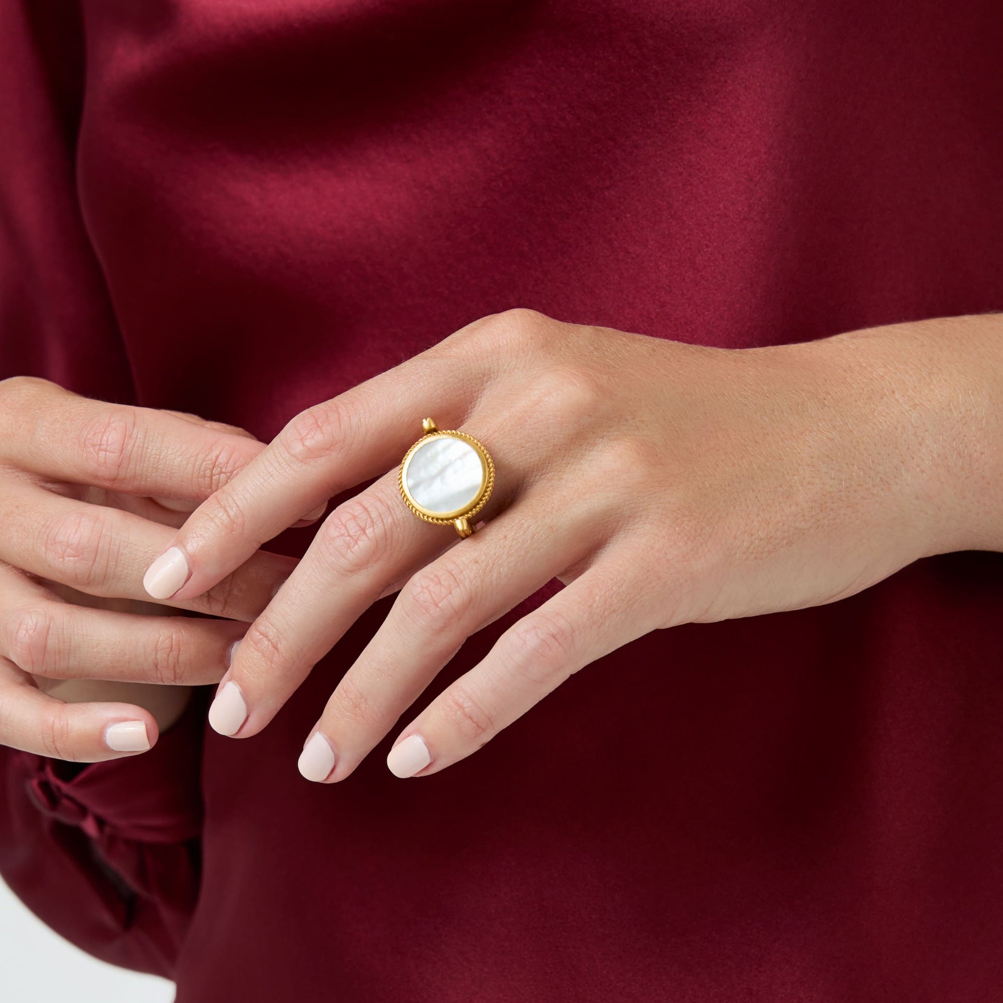 Coin Gold Revolving Ring | Julie Vos