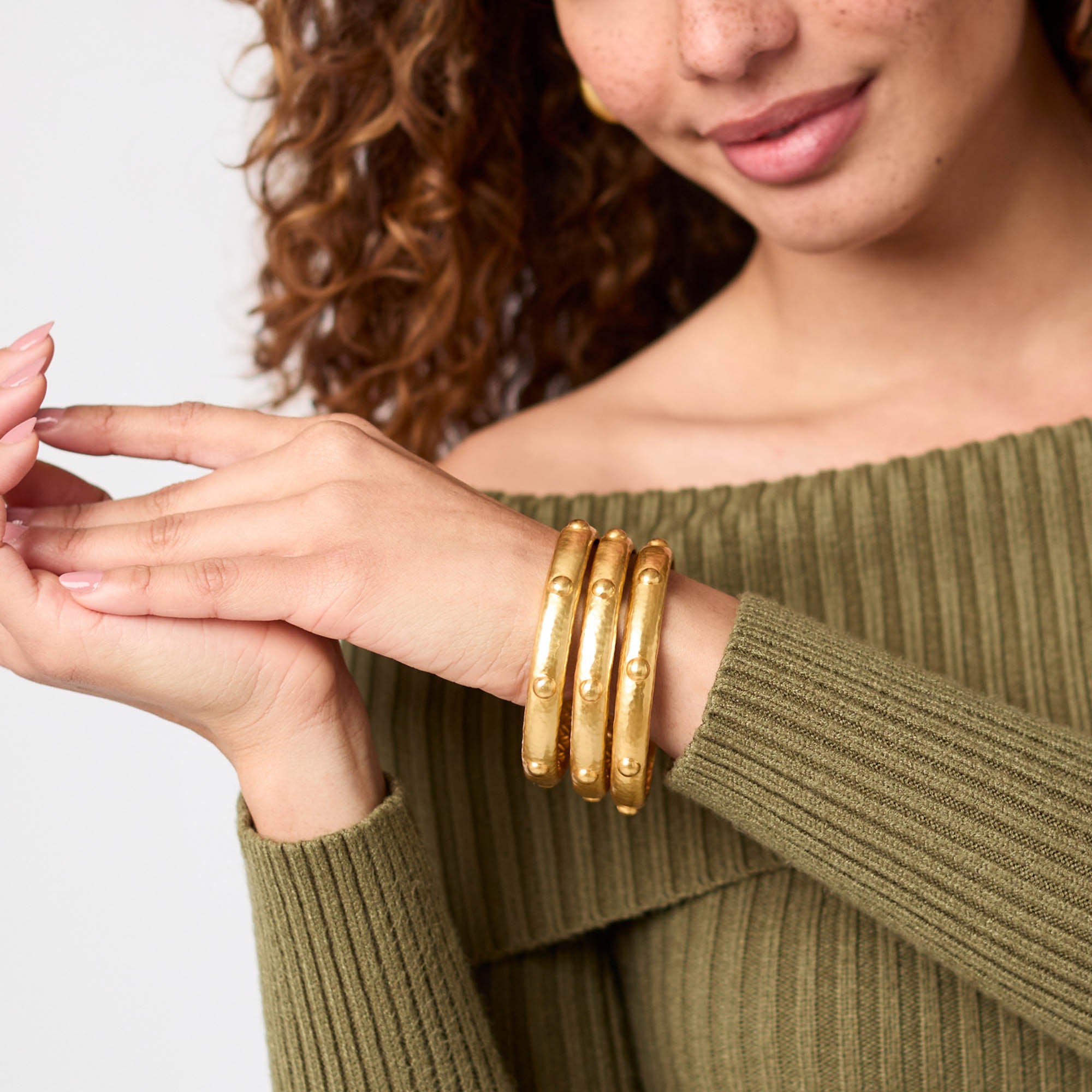 Solara Gold Bangle | Julie Vos