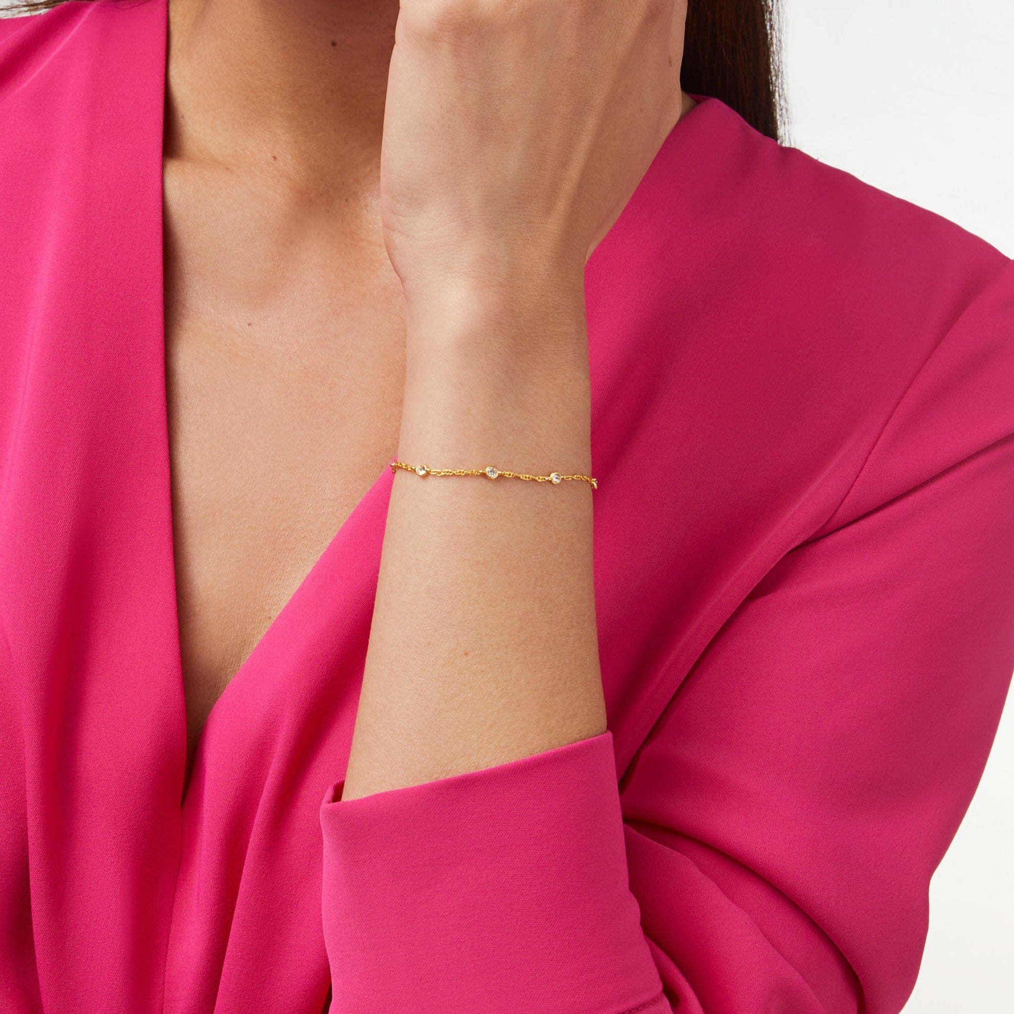 Bracelet delicate hotsell
