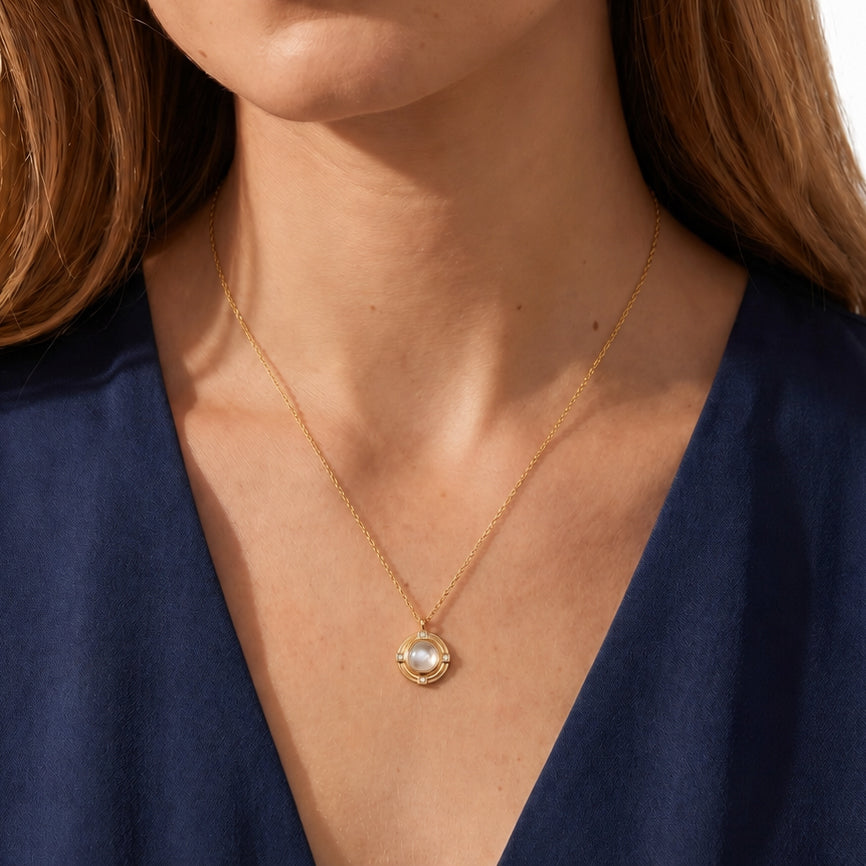 Astor Solitaire Necklace | Julie Vos