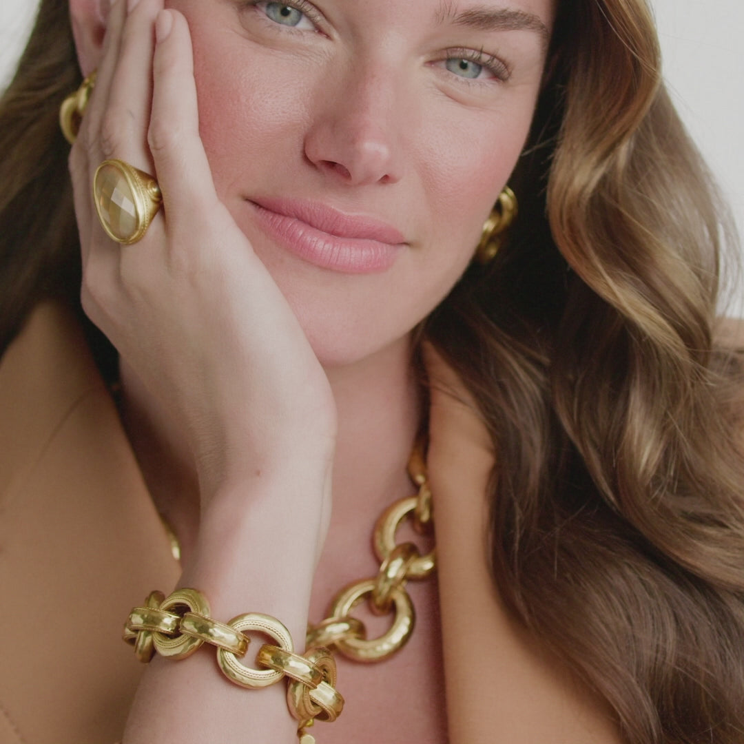 Cannes Demi Link Gold Bracelet | Julie Vos
