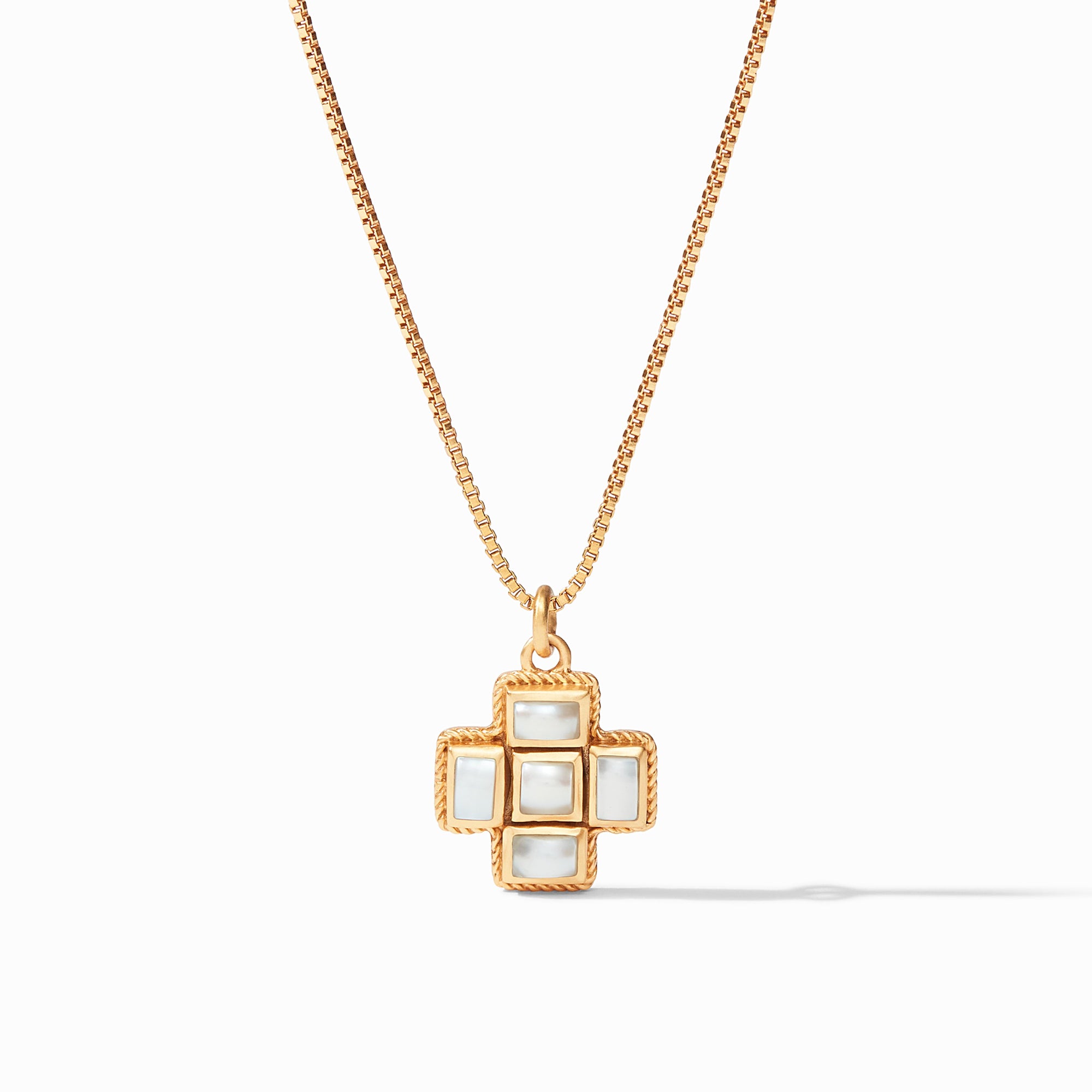 Pearl, pearl jewels
